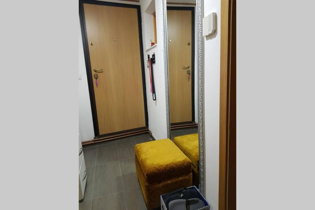 Apartman Sa Garazom I Internetom 사라예보 외부 사진